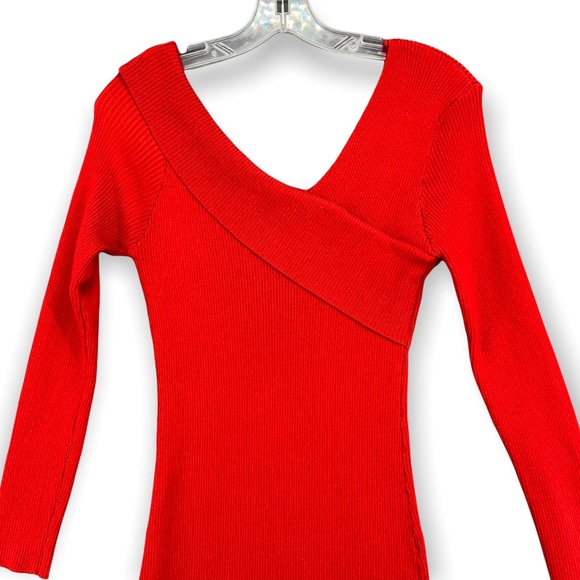 MAIN STRIP V Neck Sweater Dress Red Ribbed Knit Long Sleeve Womens Medium - Picture 11 of 12